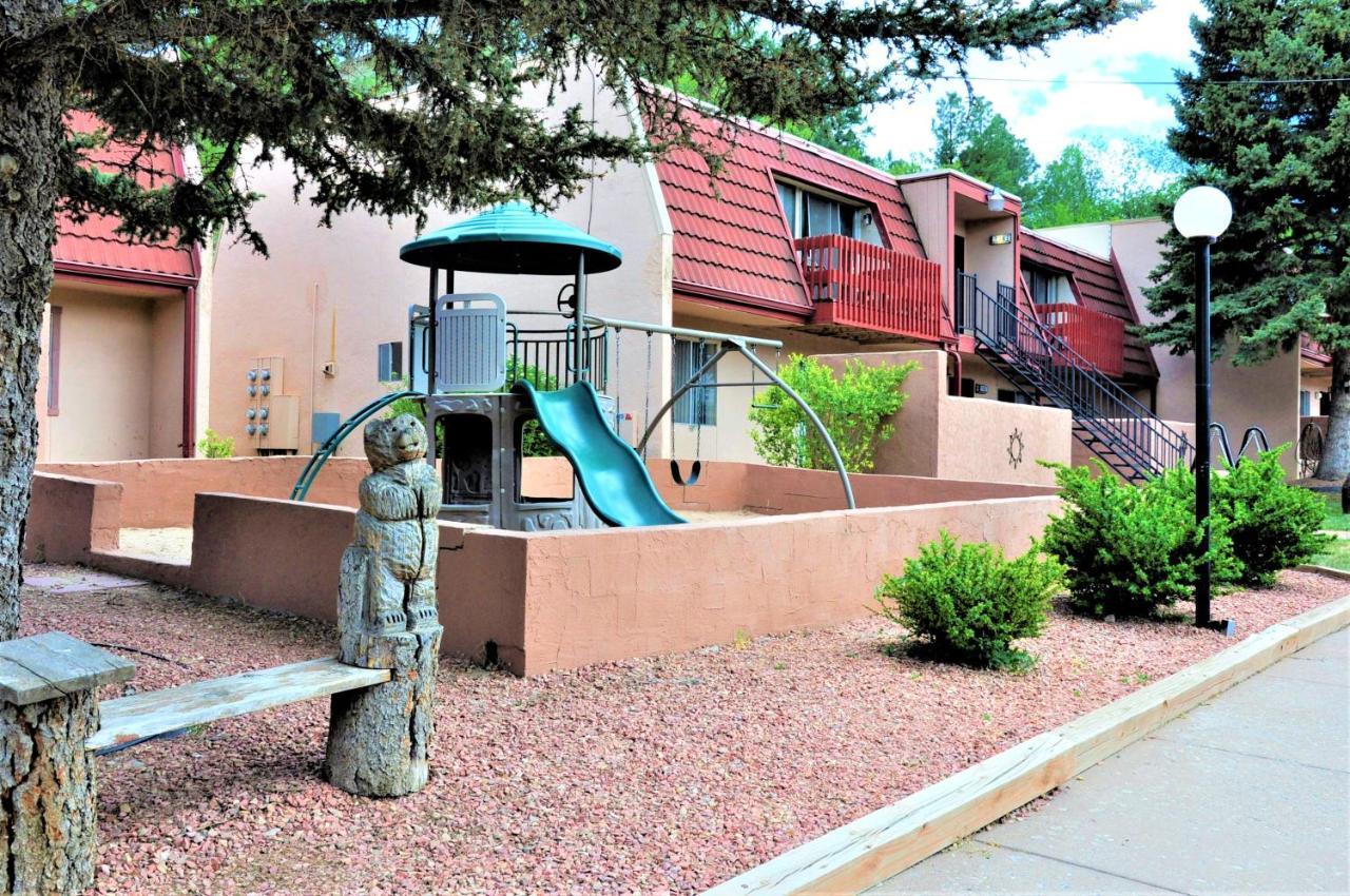 Pinecliff Village Resort Hollywood 外观 照片