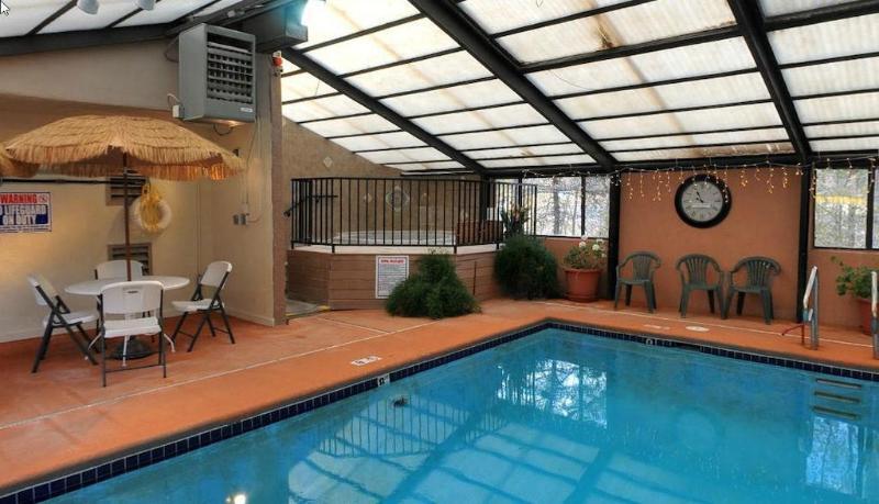 Pinecliff Village Resort Hollywood 外观 照片